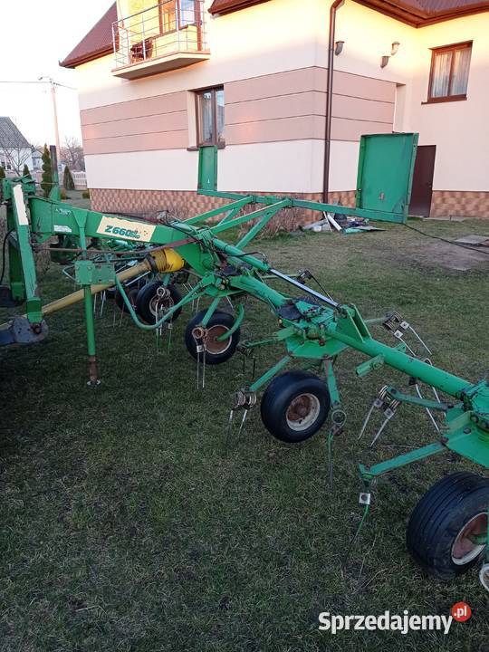 Przetrząsarka Stoll Z660 HYDRO Jastrząbka Młoda