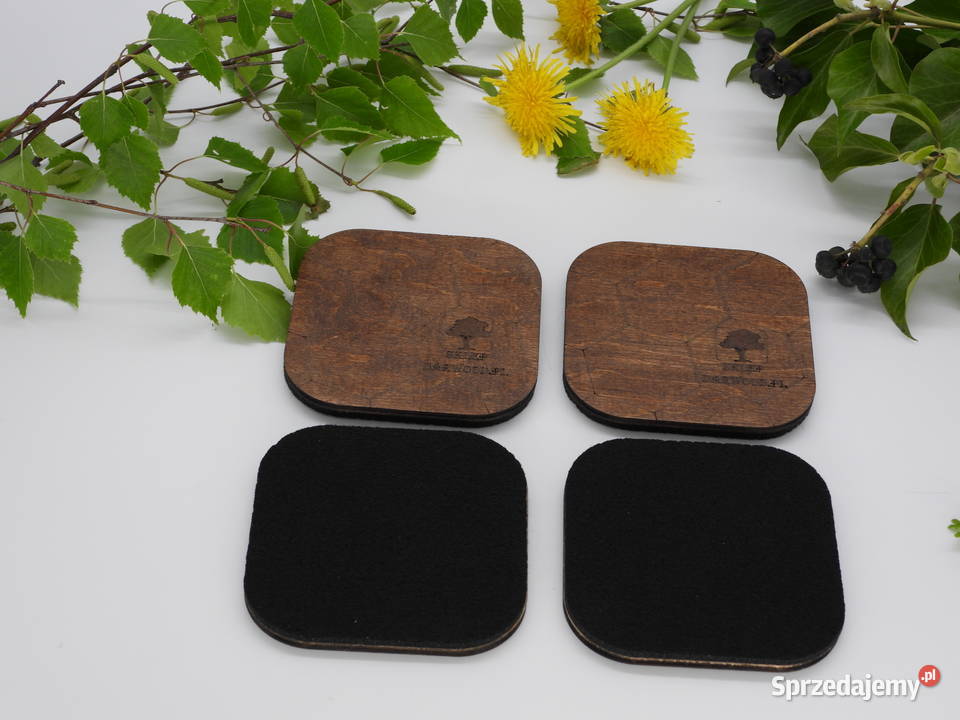 Podkładki drewniane pod kubek komplet 4 na stół sprzedam