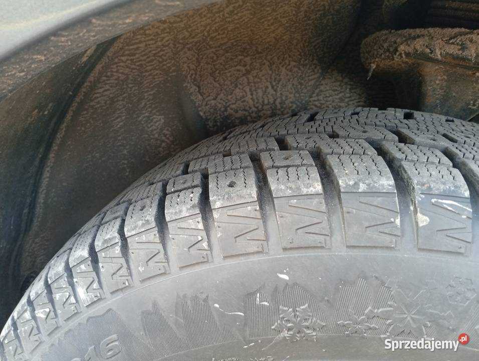 Hyundai Tucson 20 CRDi 140 4 x 4 1999cm3 Sobolew