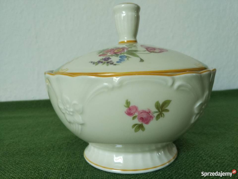 Bomboniera sygnowana porcelana ecru Gorlice sprzedam