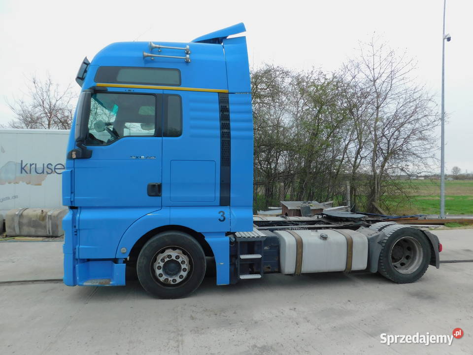 Syndyk sprzeda ciągnik samochodowy MAN TGX 14880 sprzedam