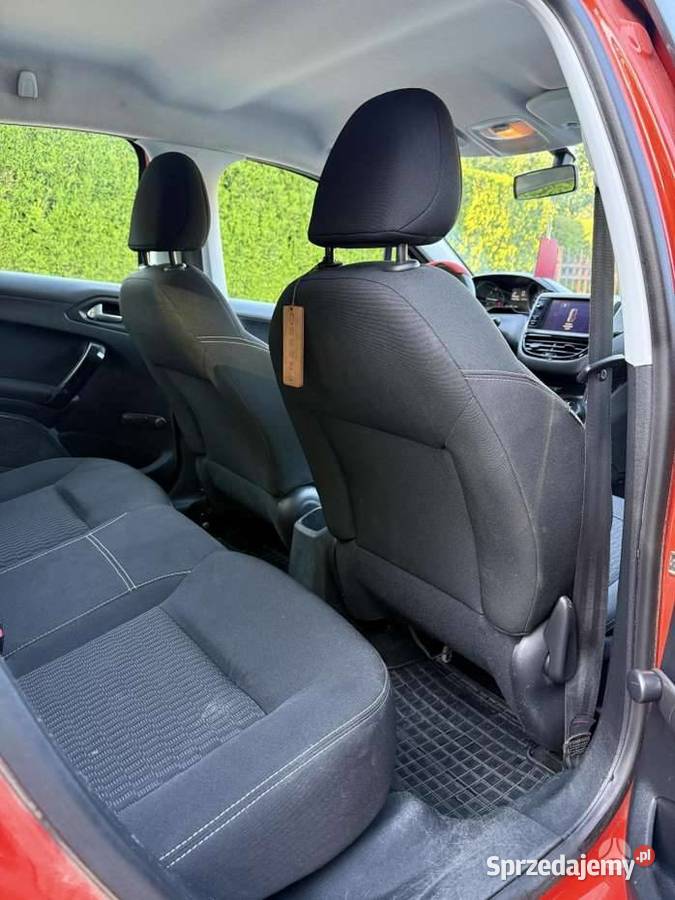 Peugeot 208 hak 208 Olsztyn