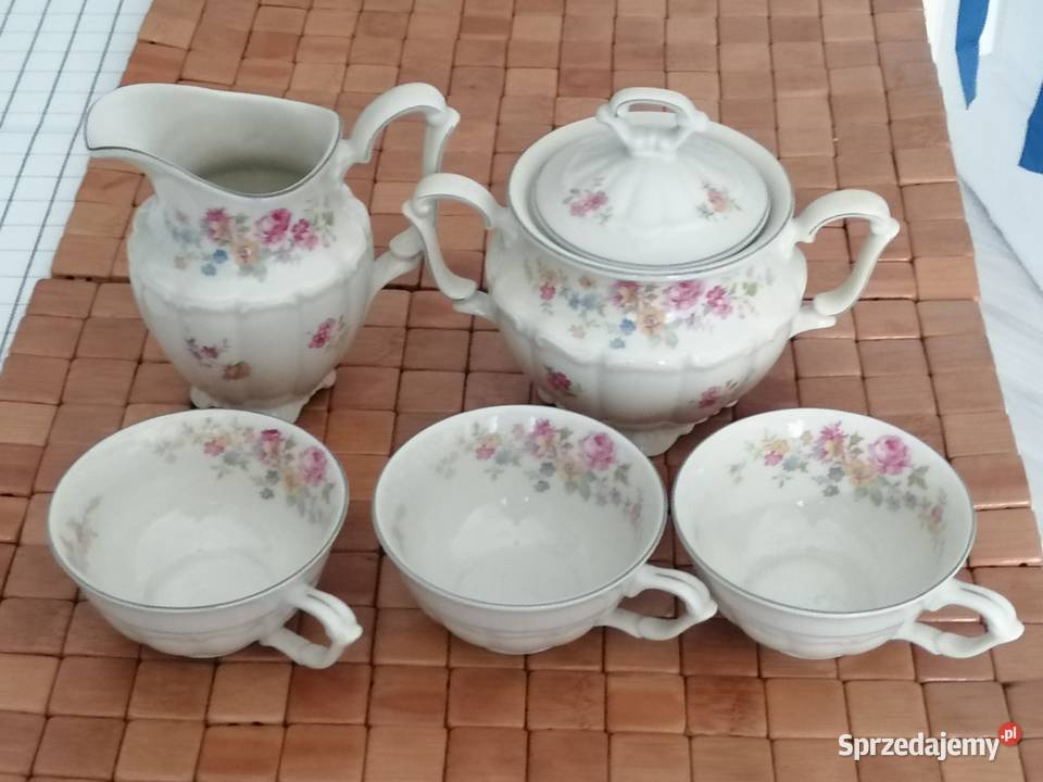 Zestaw porcelany z lat 2030 C T Tielsch Filiżanki i spodki małopolskie Kraków
