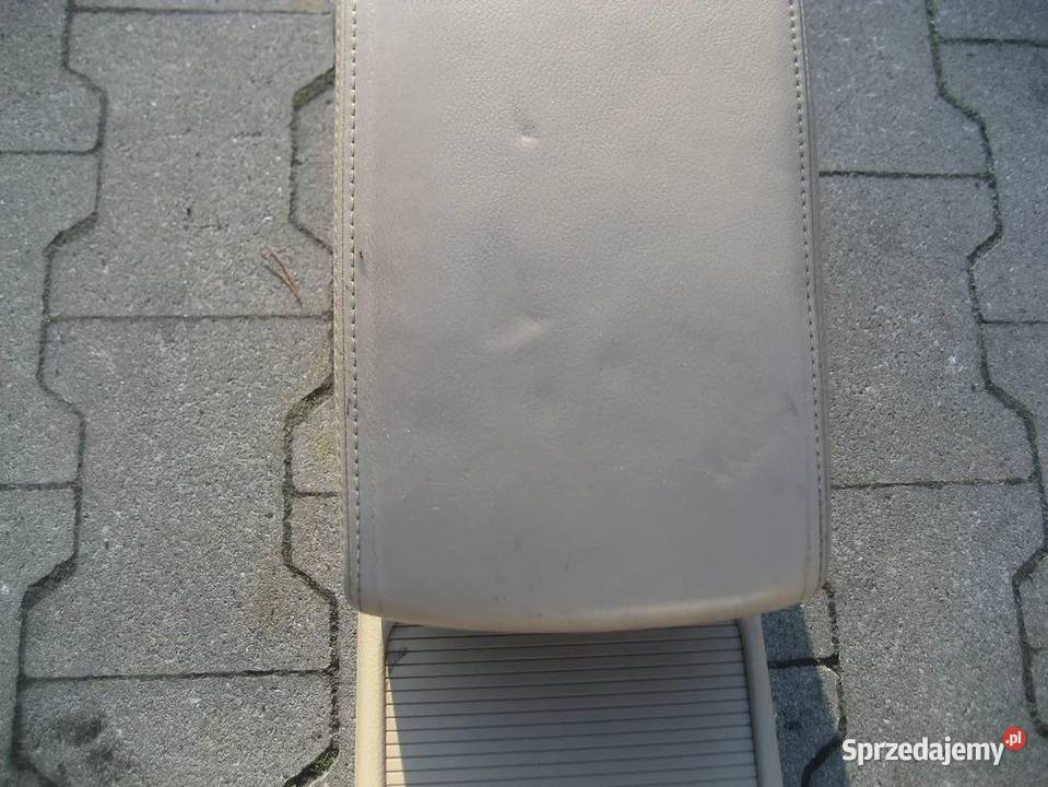 vw passat b6 0510r podłokietnik beżowy wersja Rakoniewice