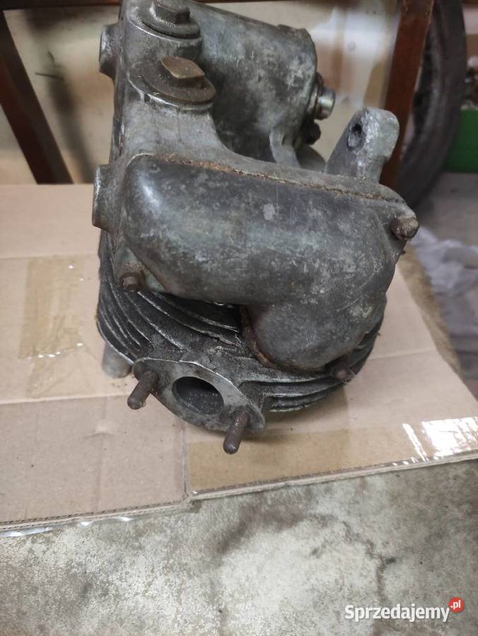 Junak m10 glowica dekle silnika Rawa Mazowiecka