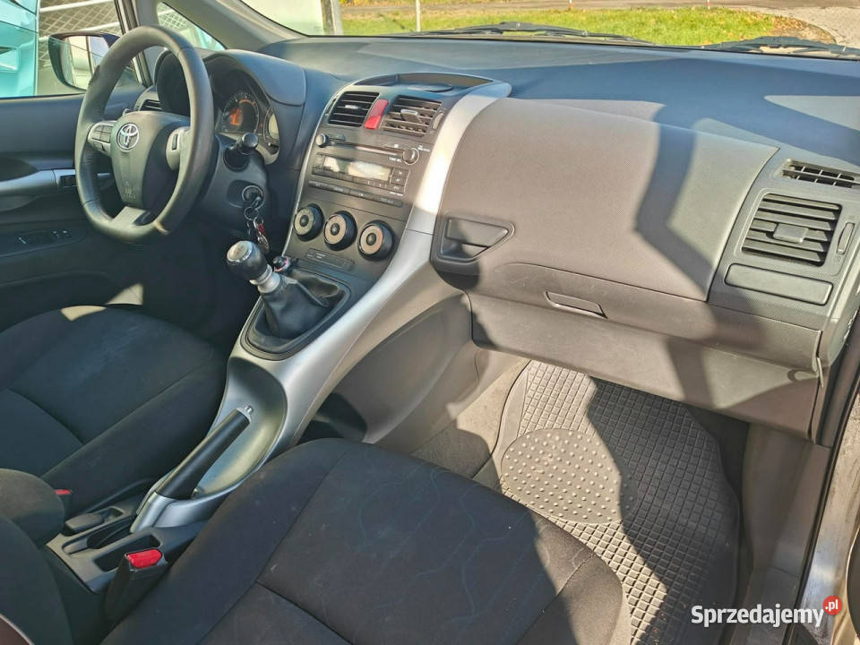 Toyota Auris I 20062012 Hatchback mazowieckie Karczew