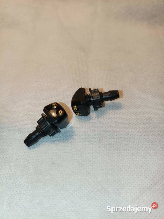 Spryskiwacze szyby przedniej 2 sztuki