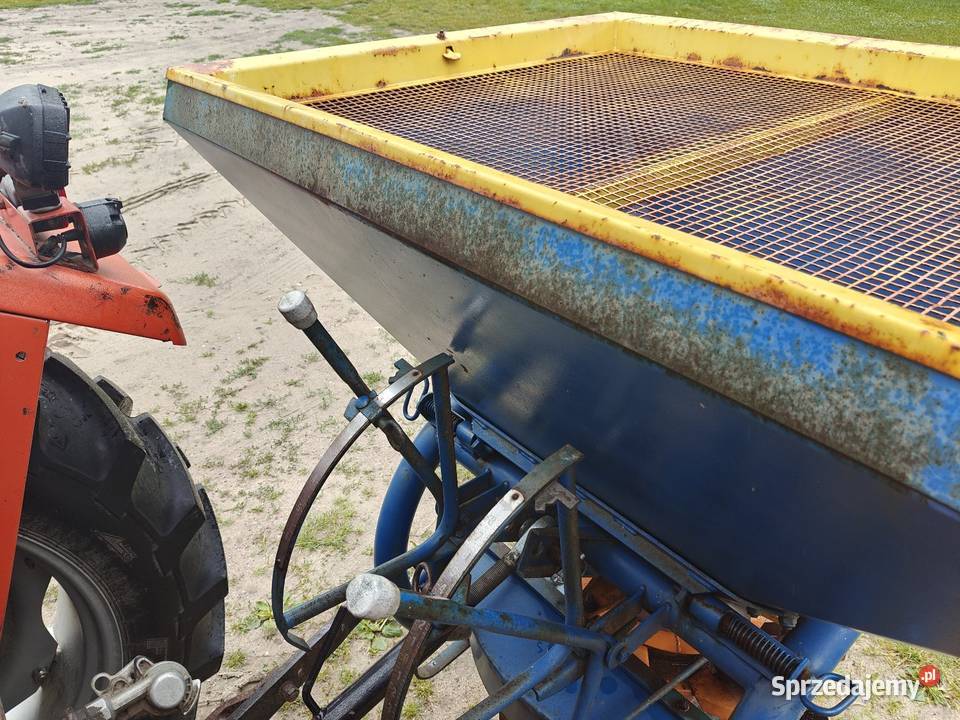 Rozsiewacz bogballe B500 Koronowo