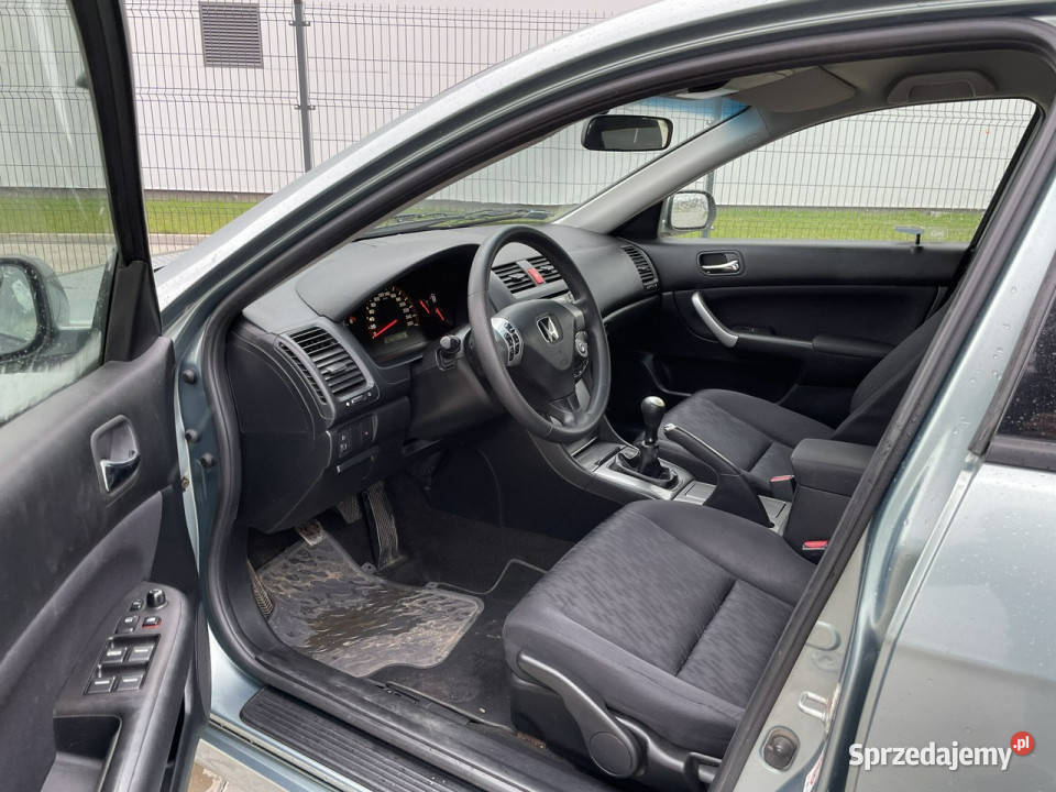 Honda Accord 20 Benzyna 155 2004r TanioMożliwa Rok produkcji 2004 Accord mazowieckie Warszawa
