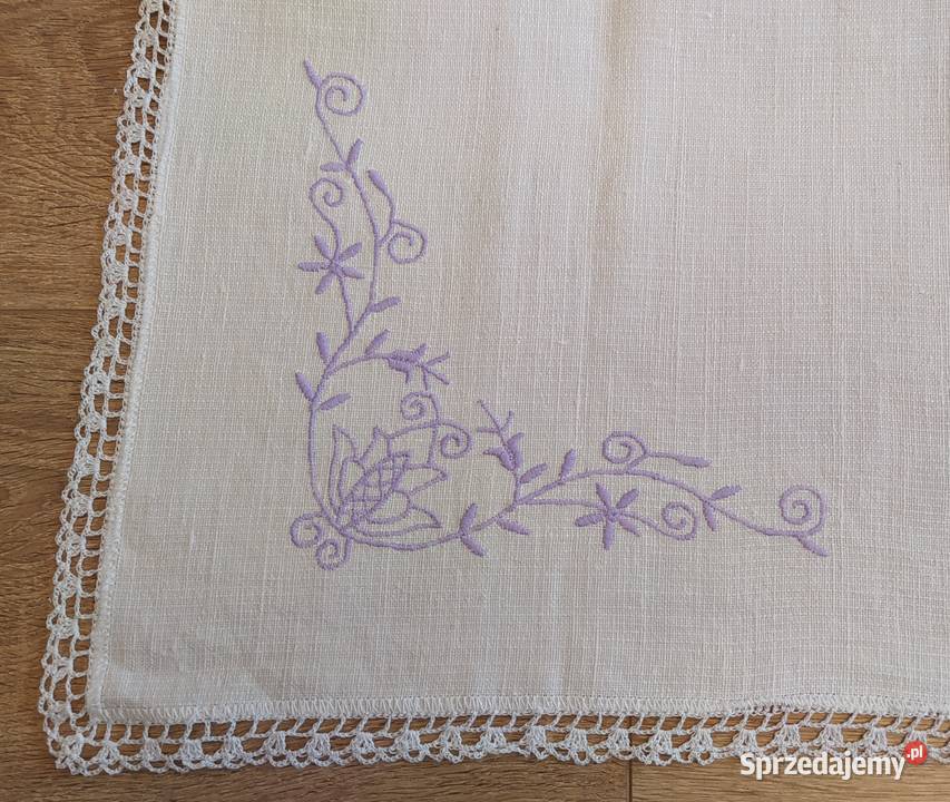 Obrus haftowany Hajnówka