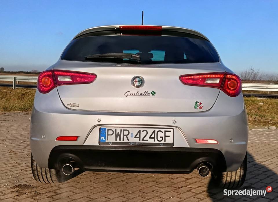 Sprzedam ładną Alfe Romeo Giulietta 175 TBI czujnik zmierzchu Września