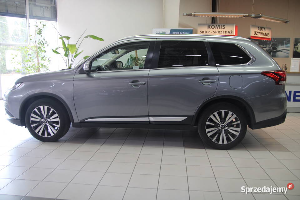 Mitsubishi Outlander Salon Polska INSTYLENAVI pierwszy właściciel Wrocław