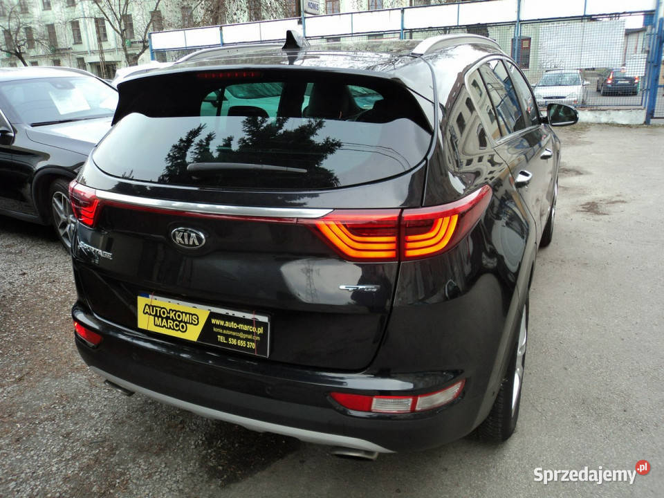 Kia Sportage sprzedam ładnego KIA SPORTAGE z aluminiowe felgi