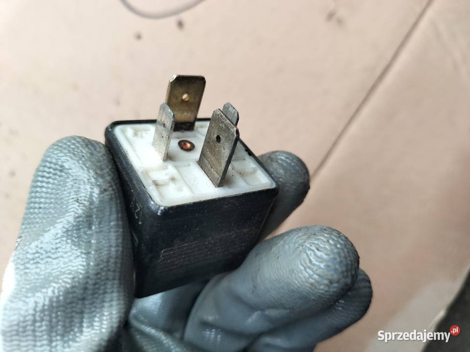 PRZEKAŹNIK 443951253S 217 Kamień-Kolonia