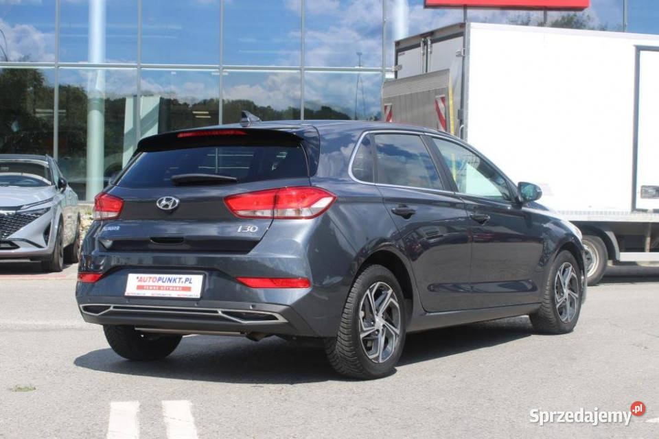 HYUNDAI i30 2024r salon klima aut Kamera FV23 Rok produkcji 2024 Kraków