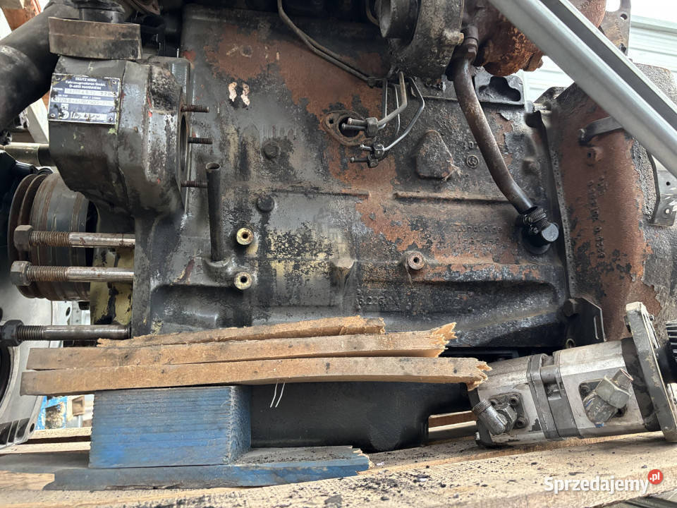 Fendt 309 Deutz TD226B4 MWM Silnik Blok Pokrywa Pozostałe wielkopolskie Jastrzębniki sprzedam