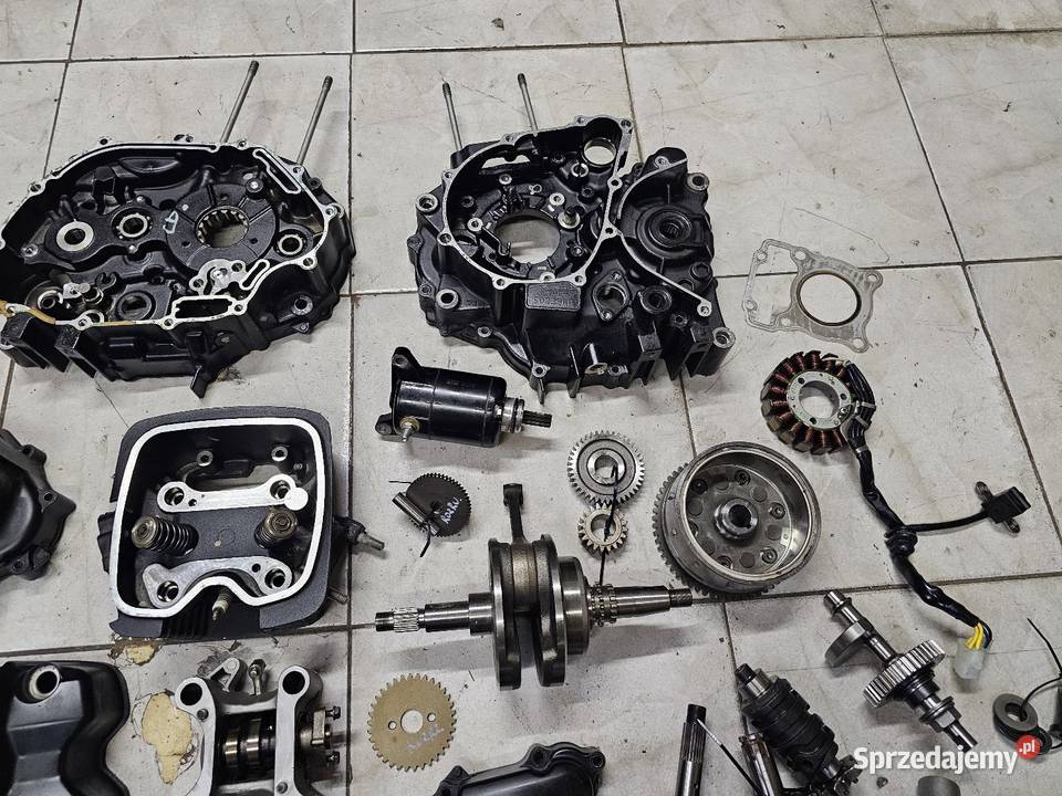 Honda CBF 125 części CB125F cb 125 F wał kapa