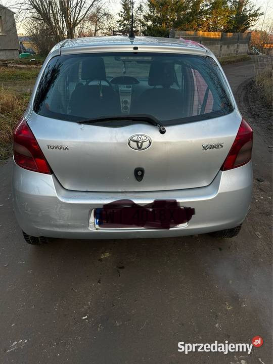 Toyota yaris 2 na części