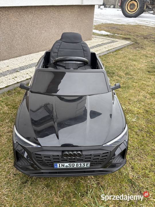 Auto na akumulator Audi SQ8 nowe elektryczne