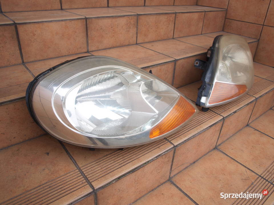 Opel Vivaro lampy przód 2007 2014r europa wielkopolskie Kalisz