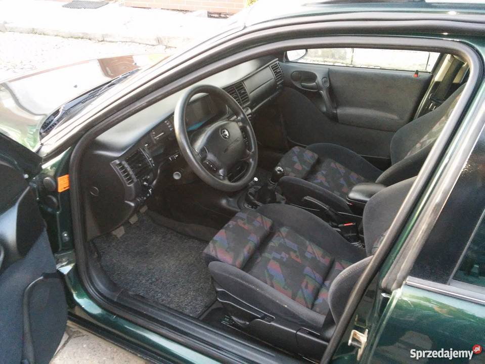 OPEL VECTRA B 18 16V KOMBI immobilizer Paczków