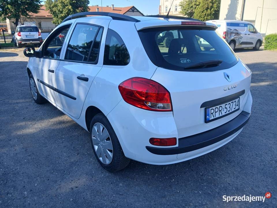 Renault Clio kombi 12 zarejestrowany wspomaganie kierownicy Przemyśl sprzedam