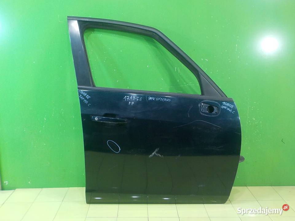 ZAFIRA C 14 T 15r 5D drzwi prawe przod sprzedam
