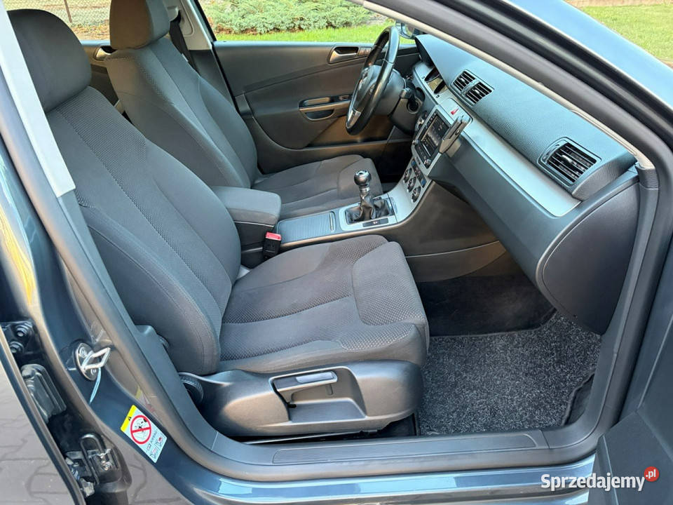 Volkswagen Passat 20 TDI CR Czujniki parkowania 110KM Lipówki