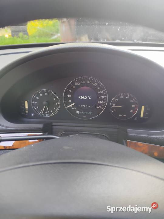 Sprzedam Mercedesa E240 W211 nieuszkodzony Działoszyn