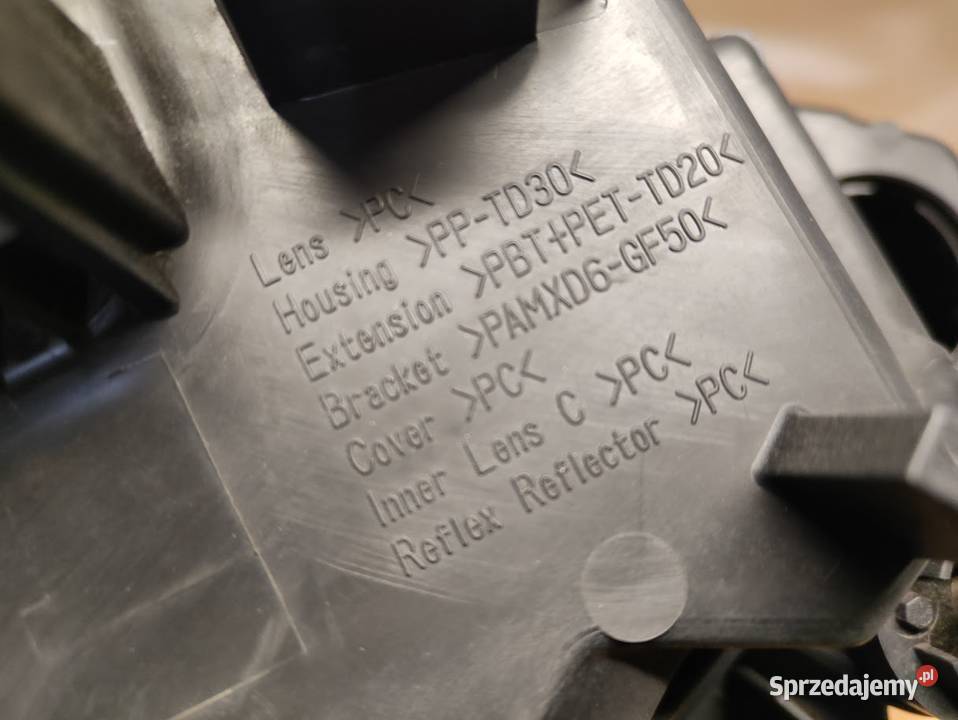 Lampa LED Lewy Przód Toyota Prius C Aqua 2012 wielkopolskie Pleszew