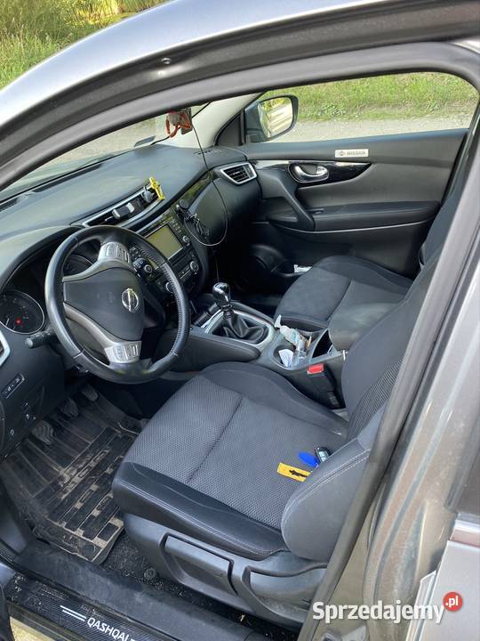 Sprzedam Nissana QASHQAI 12 sprzedam