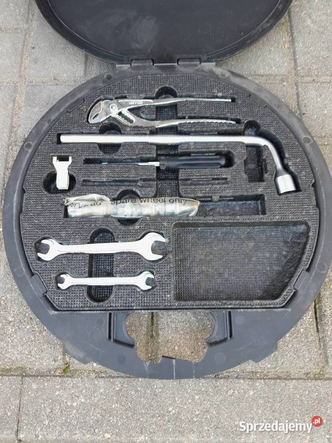 Mercedes narzędzia serwisowe komplet A1408900111 pomorskie