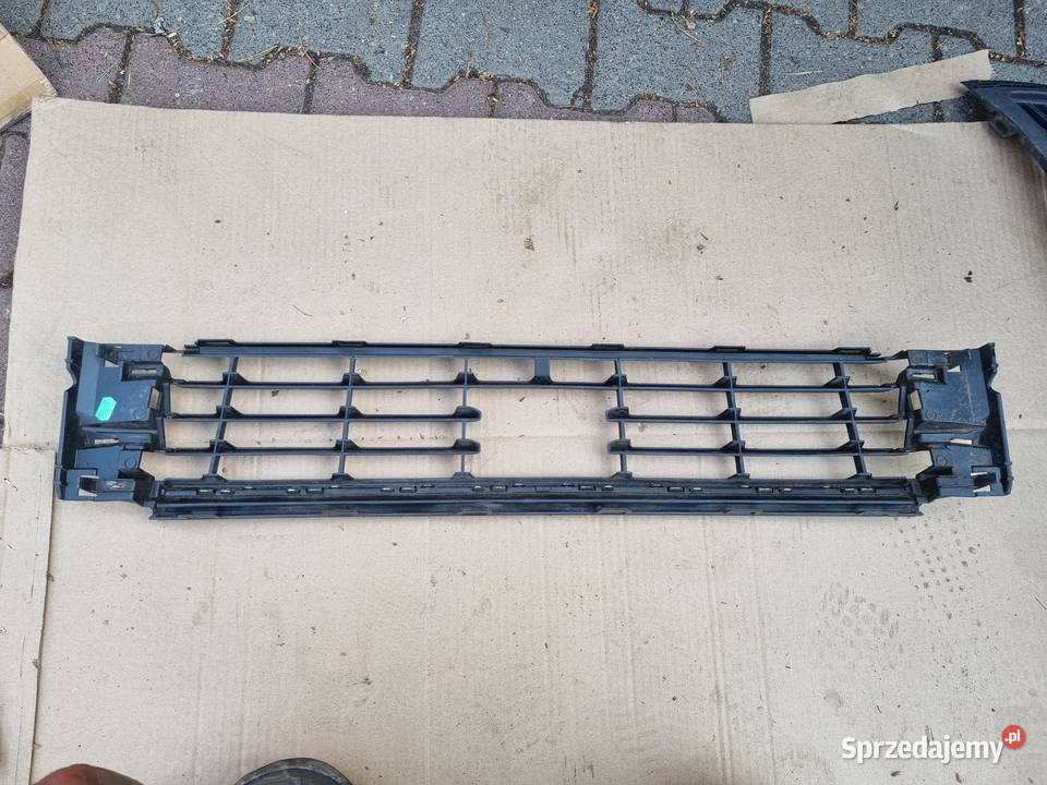 KRATKA ZDERZAKA PRZÓD VW POLO V 6R0 6C0853677C osobowe wielkopolskie sprzedam