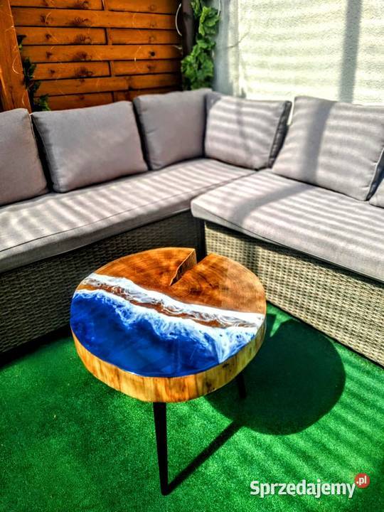 Stolik kawowy z żywicy epoksydowej i dębu efekt Starachowice