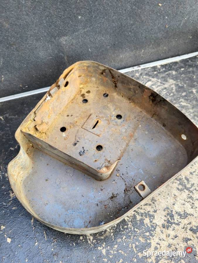 PUSZKA NARZĘDZIOWA SKRZYNKA DKW RT 200 DKW RT Rybnik