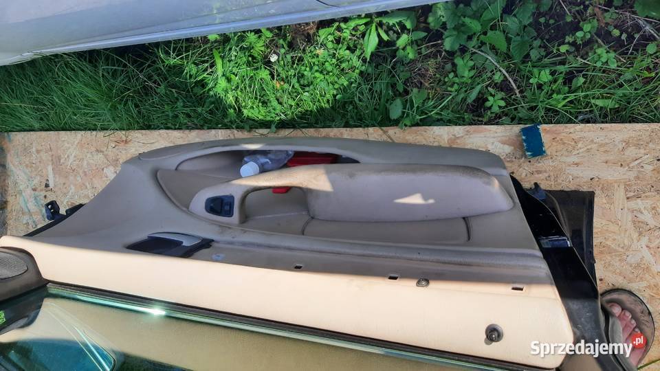 drzw lewe przednie BMW e46 kombi sedan czarne Dębno