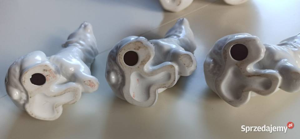 Małe
Figurka Niedźwiedź Syg Łomonosow Ta figurk