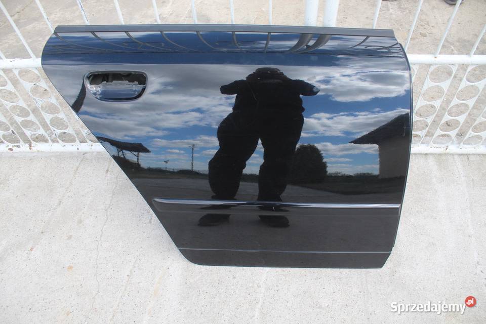 DRZWI PRAWY TYŁ LY9B AUDI A4 B6 SEDAN osobowe wielkopolskie