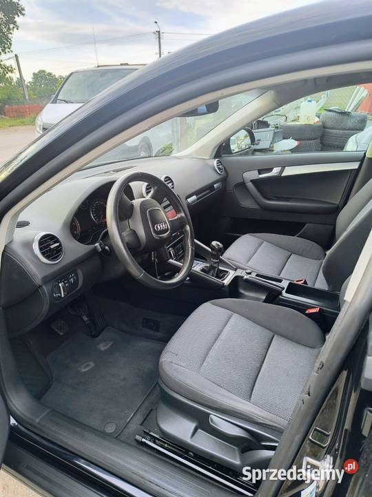 Audi A3 sportback wielofunkcyjna kierownica Łask