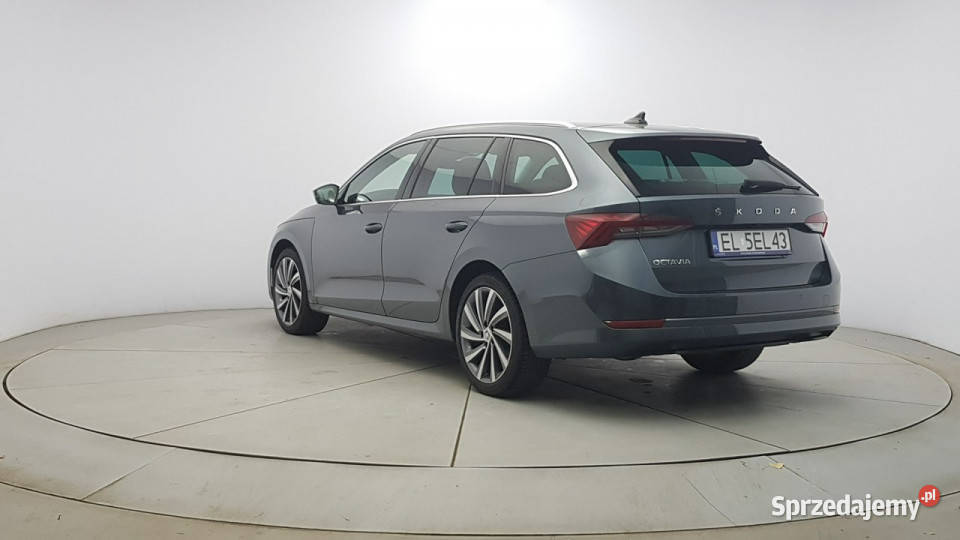 koda Octavia 15 TSI ACT Style Z Polskiego salonu Warszawa sprzedam