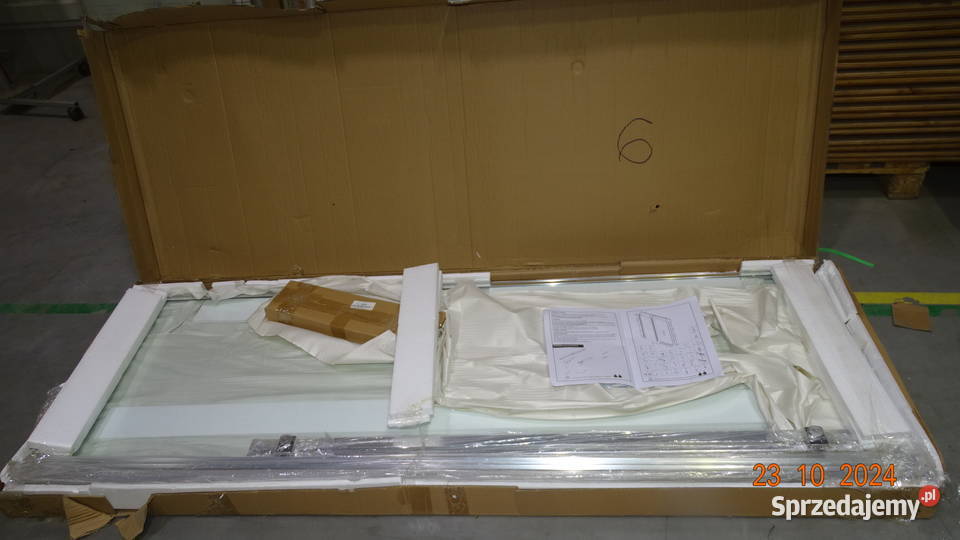 Ścianka prysznicowa 20067 i 200705 szklana 9mm Emilianów