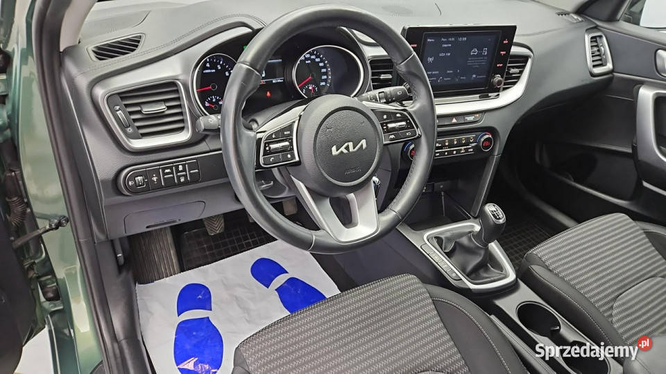 Kia Ceed 15 TGDI M Z Polskiego Salonu Faktura czujnik deszczu Warszawa