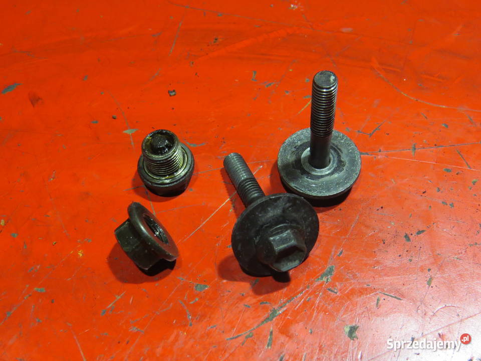 SUZUKI BURGMAN AN400 AN 400 250 AN250 09 śruby Warszawa