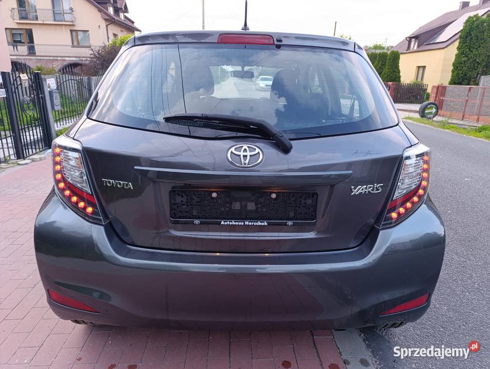 Toyota Yaris 13 benzyna 2014r 5 drzwi udok Lgota-Mokrzesz