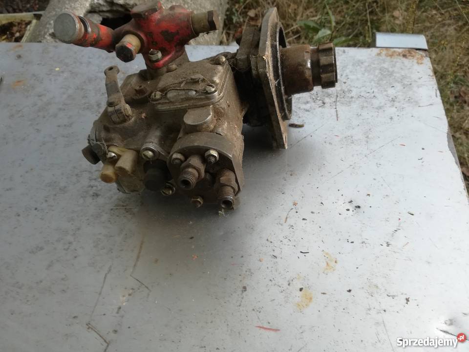 Pompa wtryskowa do Władimirec T25 nieuszkodzony Nowomodna