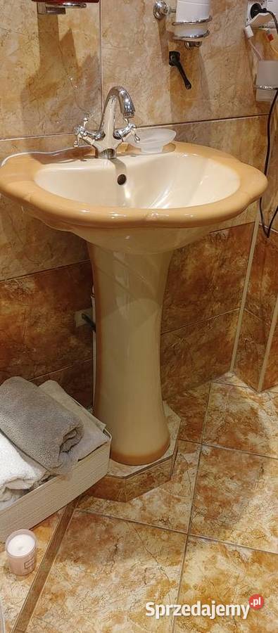 Umywalka z nogą Dalia beż opolskie Nysa