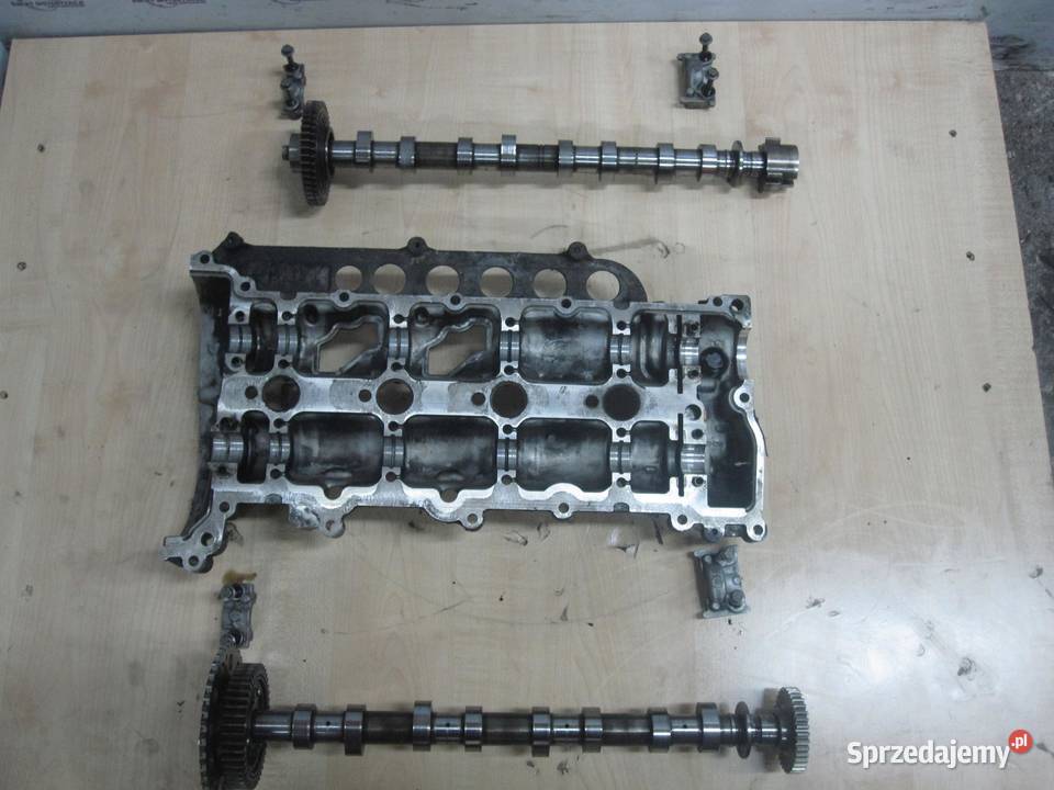VIVARO M9R780 20 DCI 12r 115 146 pokrywa zaworów sprzedam
