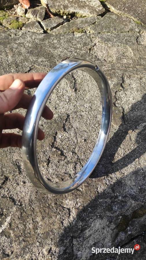 Ramka lampy przedniej Skoda 100s Cieszyn