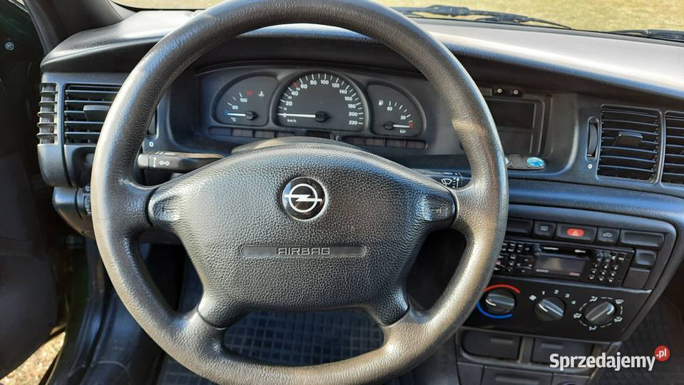 OPEL VECTRA B 16 manualna Mońki sprzedam