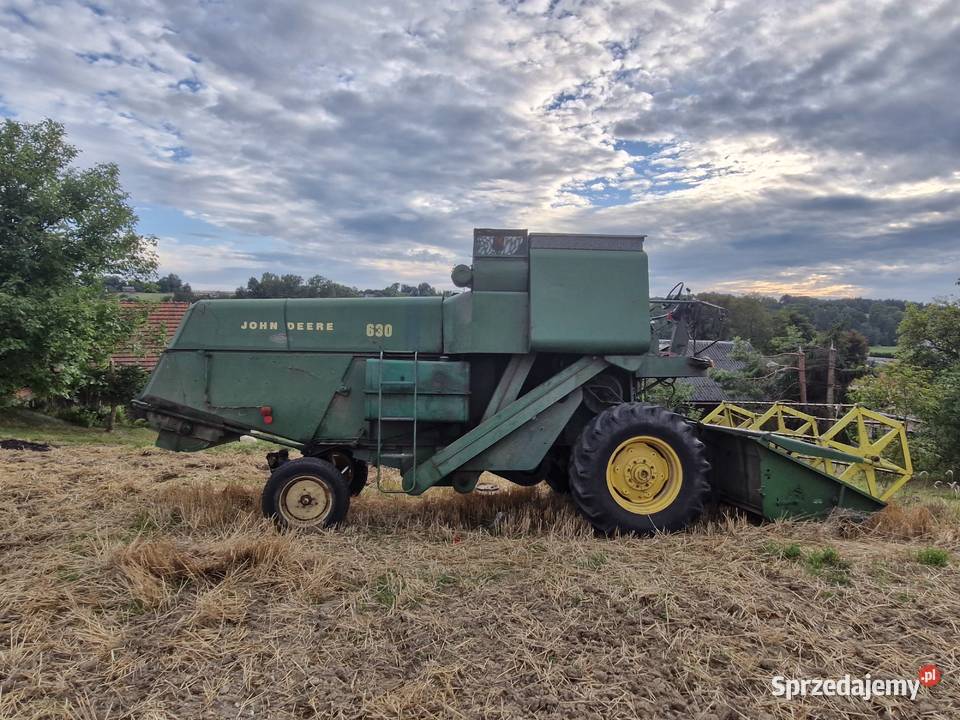 Kombajn zbożowy John Deere 630 Sieciechowice sprzedam